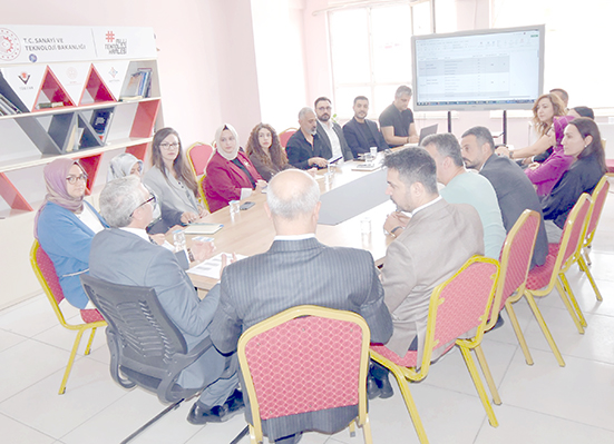 EĞİTİMDE YENİ DÖNEM AR-GE ÇALIŞMALARI ELE ALINDI