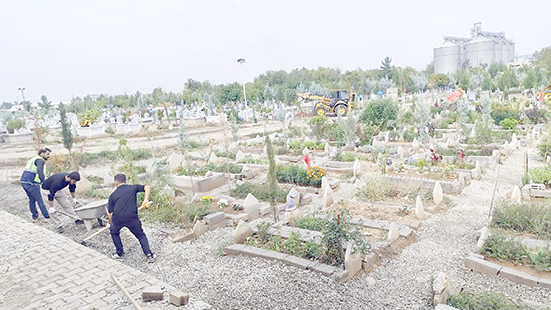 ASRİ MEZARLIK’TA KAPSAMLI BAKIM