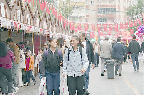 KİTAP FUARINDA KÜLTÜR VE SANAT BULUŞMASI