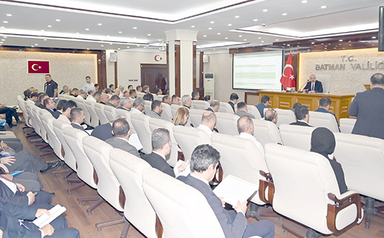 VALİ CANALP’TEN GÜN DOĞMADAN ‘SABAHIN BEREKETİ’ TOPLANTISI
